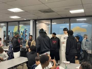 海外追NBA遇阻?楊瀚森親民互動教你突破地區限制