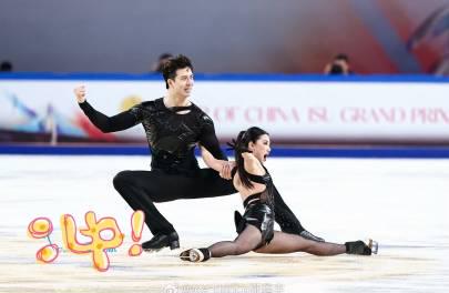 刷到王詩玥的冬奧倒計時微博,我突然想起在國外追劇卡頓的無奈——原來運動員和海外遊子有同款焦慮