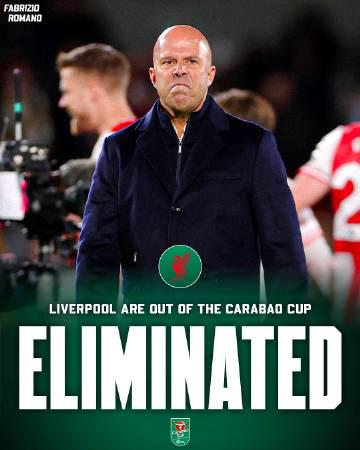 看著利物浦主場0-3慘敗水晶宮,我翻出三年前歐冠奪冠時的照片,突然懂了什麼叫「王朝崩塌」