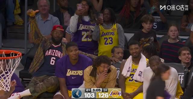 在海外追NBA卻卡成PPT?我採訪了三位華人球迷,發現他們的解決方式太真實了